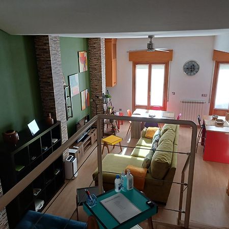 Apartamento Puerta Del Pirineo Sabiñánigo Eksteriør bilde
