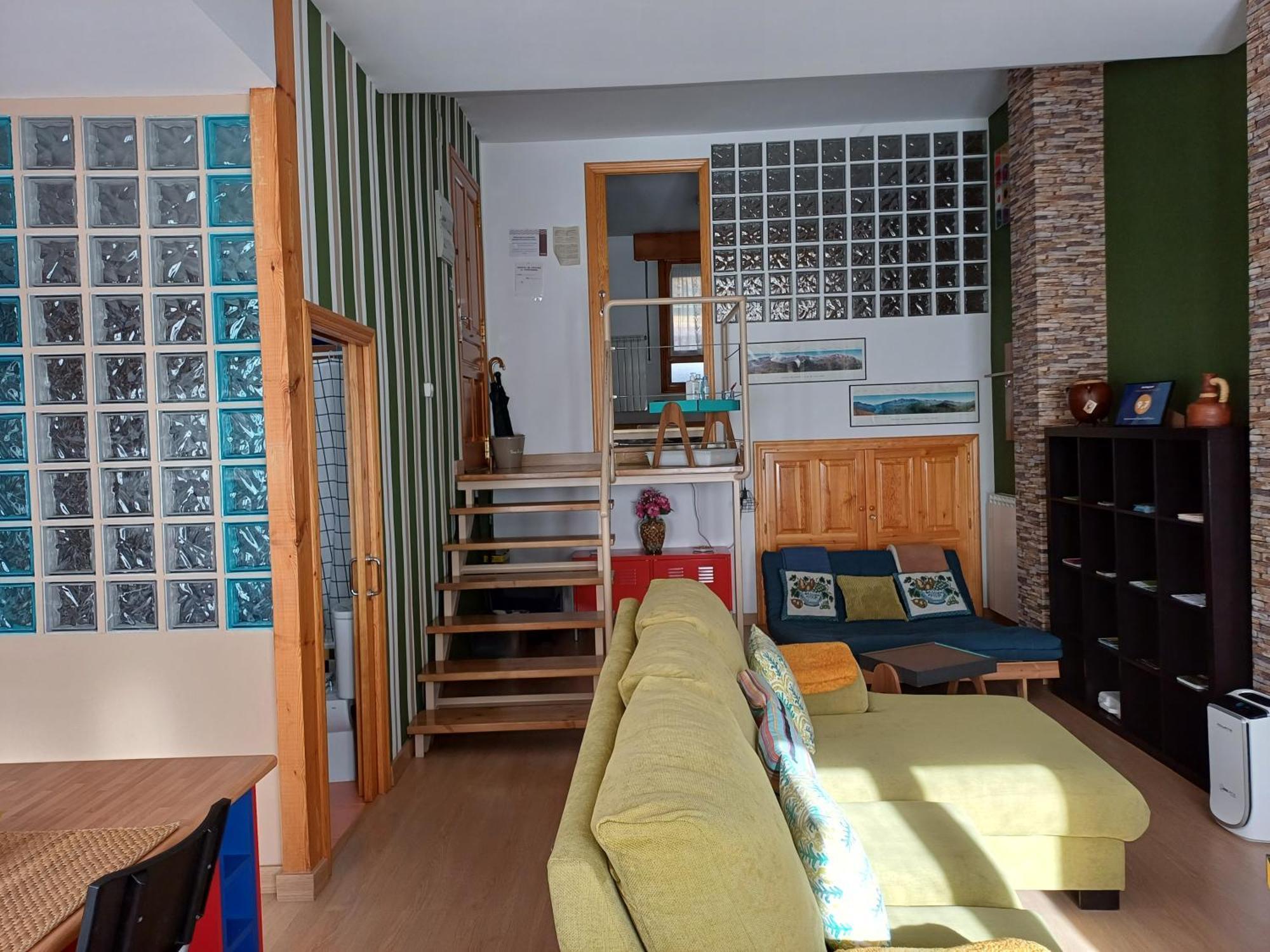 Apartamento Puerta Del Pirineo Sabiñánigo Eksteriør bilde