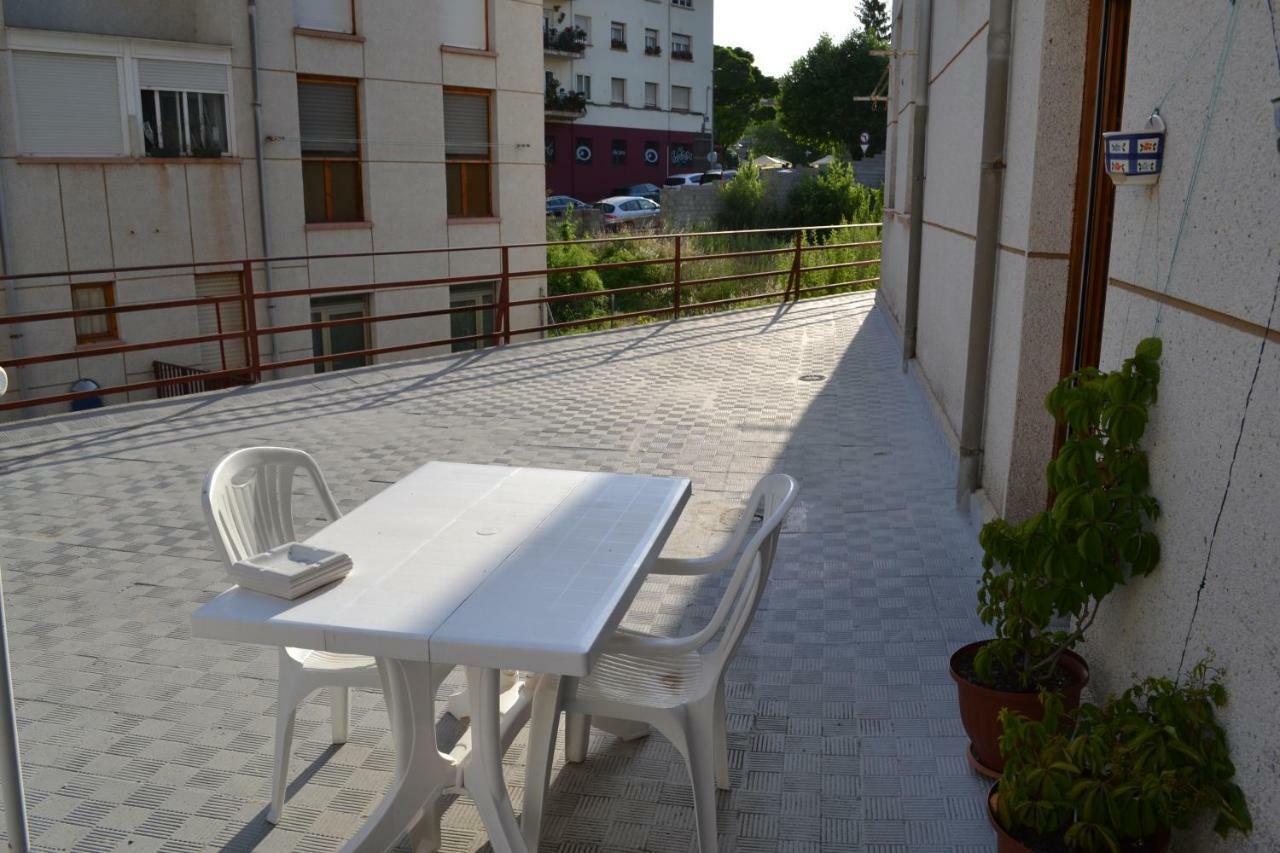 Apartamento Puerta Del Pirineo Sabiñánigo Eksteriør bilde